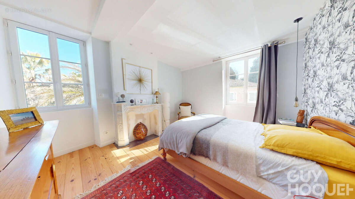 Maison à PEYREHORADE