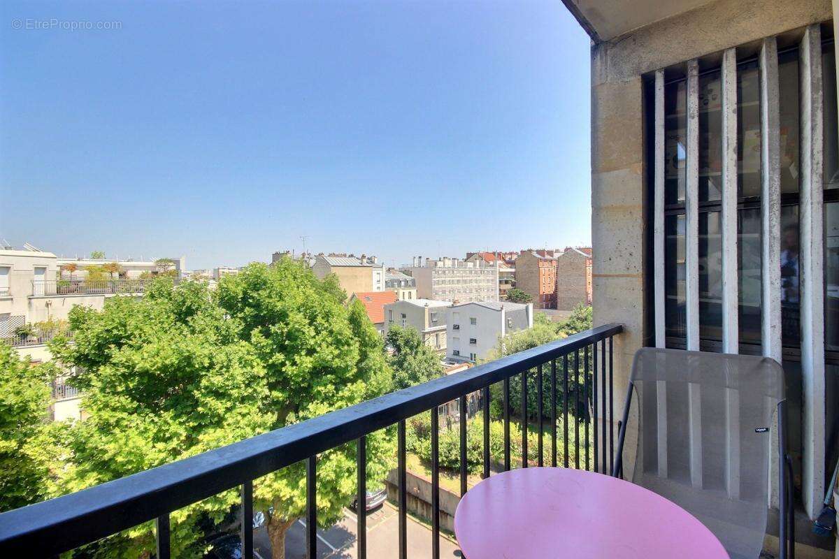 Appartement à BOIS-COLOMBES