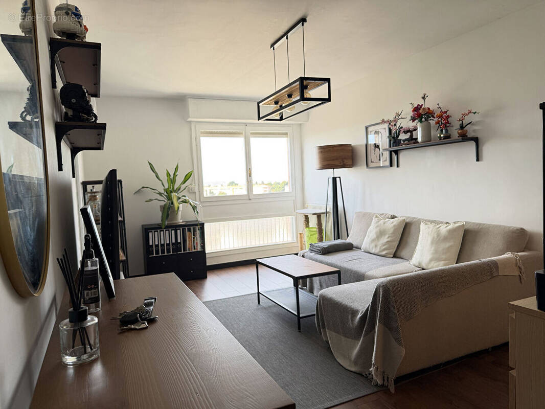 Appartement à MARSEILLE-12E