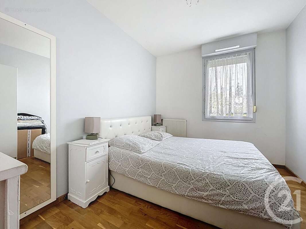 Appartement à MOISSY-CRAMAYEL