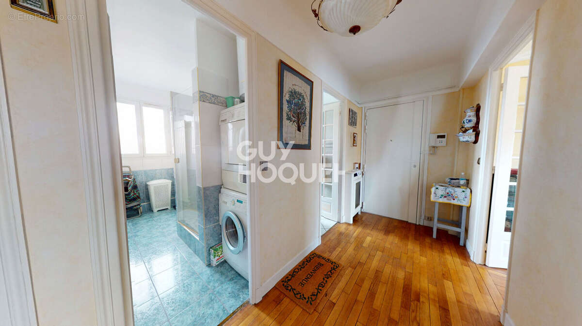 Appartement à PARIS-20E