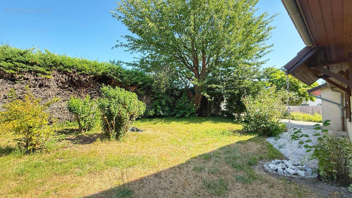 TULLINS, maison 165 m2 avec terrain - photo 14