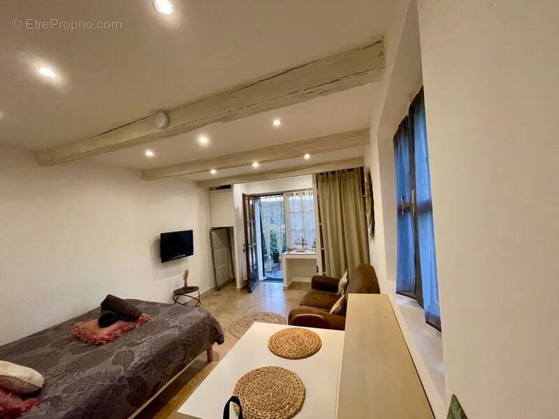 Appartement à VIENS