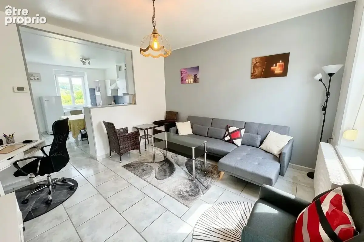 salon - Maison à HIRSON