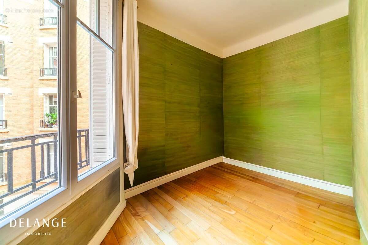 Appartement à PARIS-20E