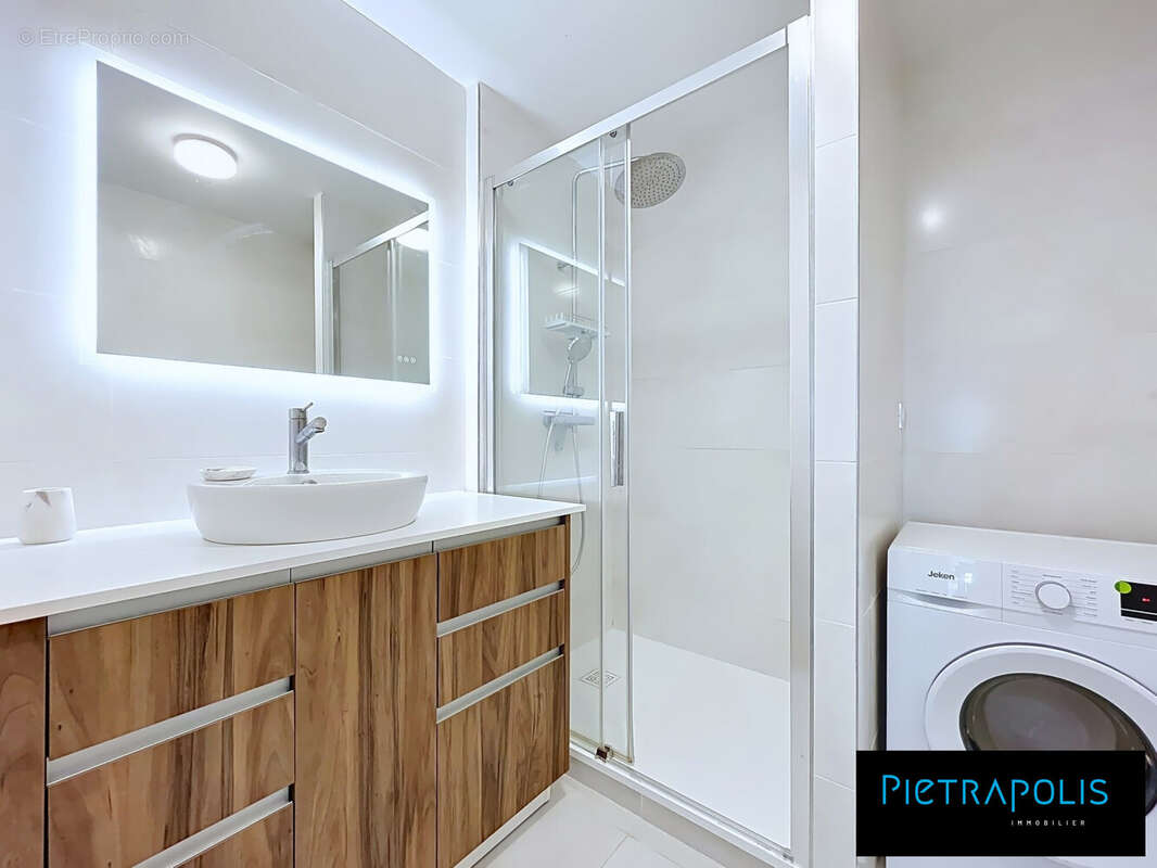 Appartement à LYON-7E