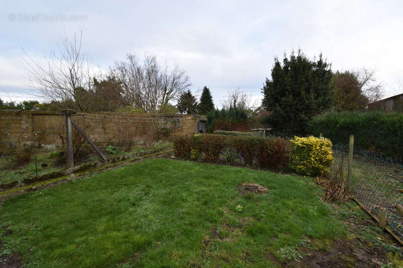 Maison 63 m² à Le Teilleul  - photo 18