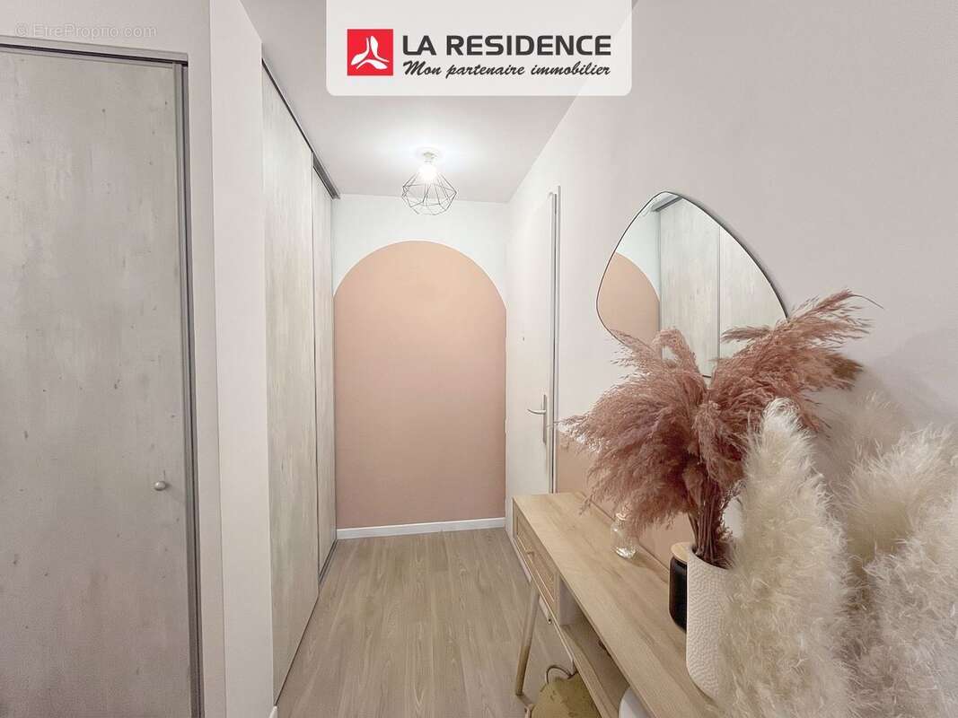 Appartement 59 m² à Saint-Ouen-L'aumone  - photo 5
