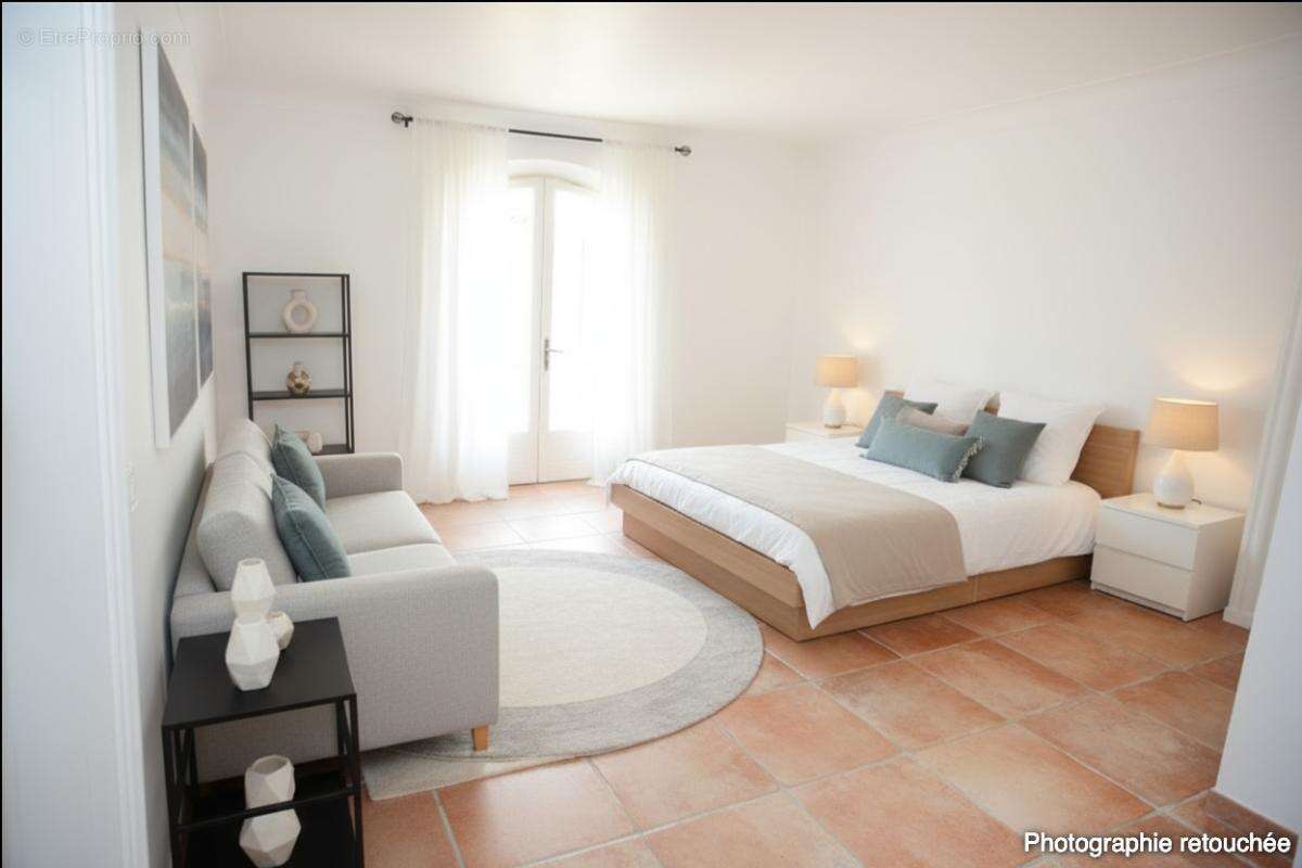 Maison à MOUGINS