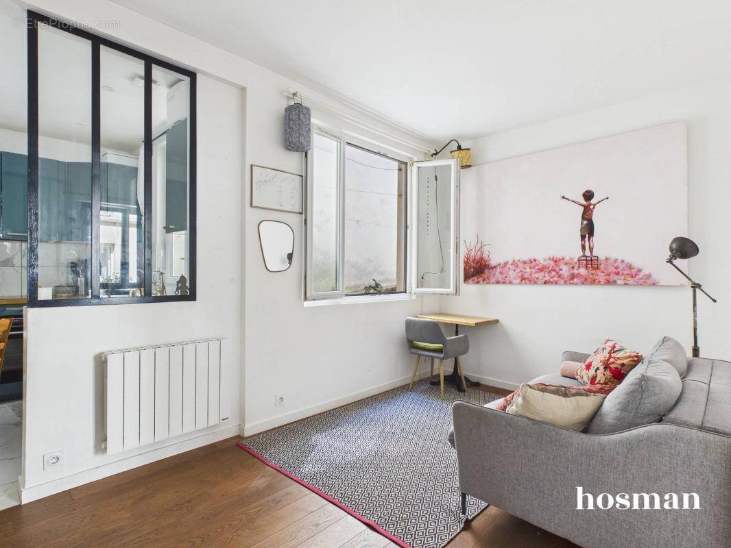 Appartement à PARIS-11E