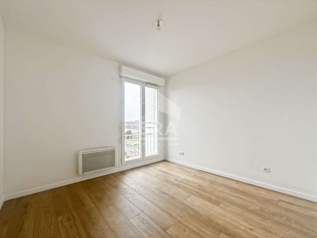 Appartement à SAINT-FARGEAU-PONTHIERRY