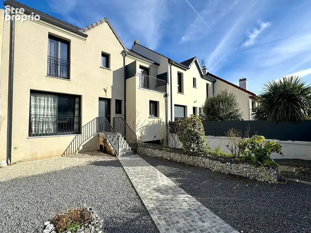 Maison à CARRIERES-SUR-SEINE