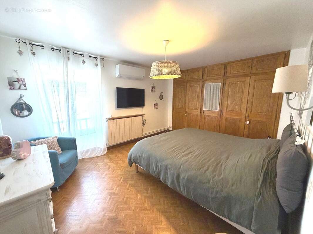 CHAMBRE 2
