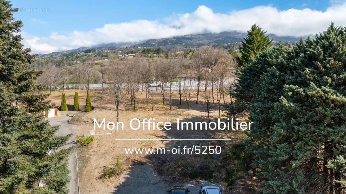 Référence : 6621-MTE. - Terrain viabilisé et borné avec permis purgé -  Vue Lac de Serre-Ponçon - photo 2