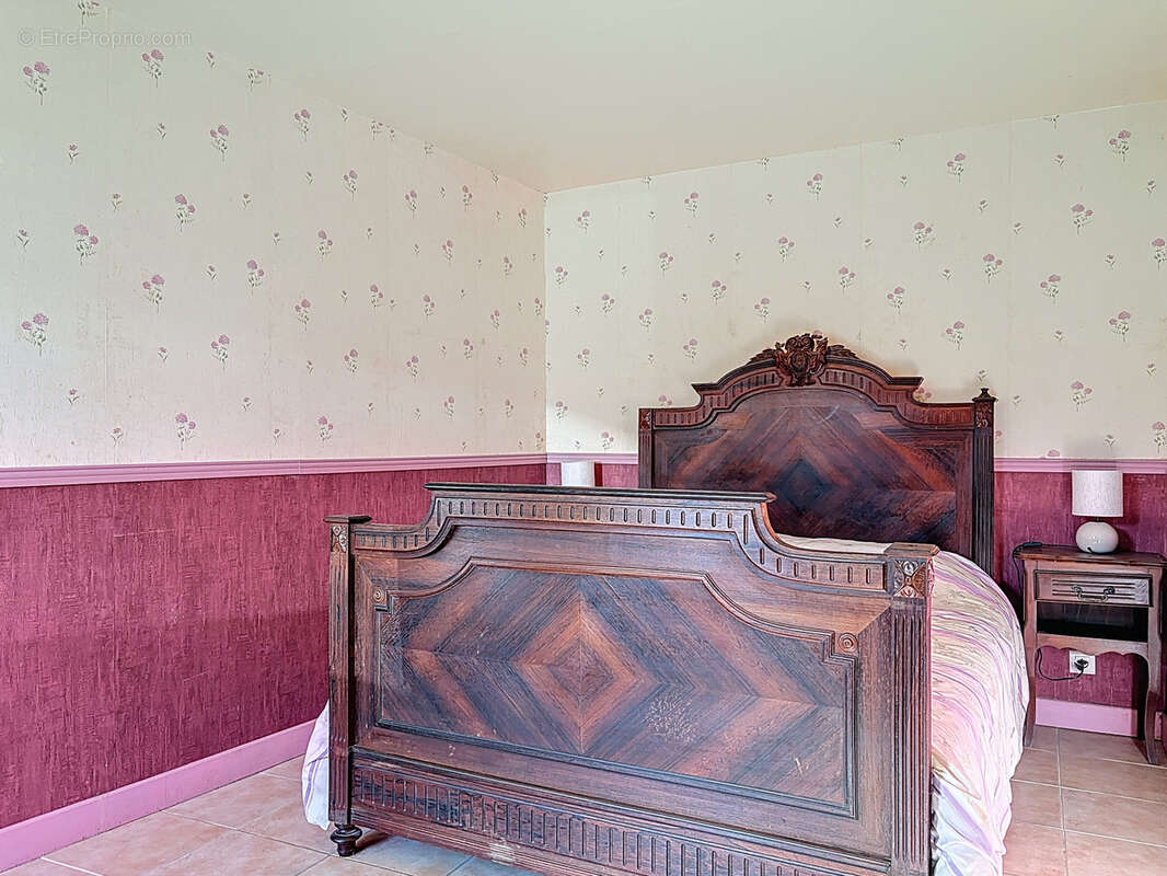 Maison à NEUFMESNIL