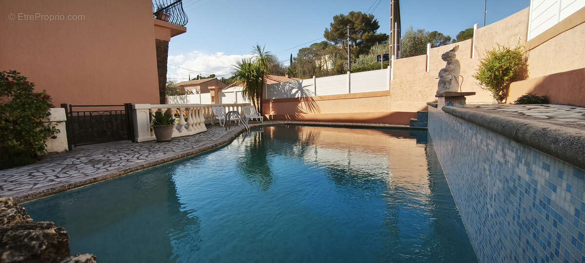Maison à SAINT-RAPHAEL