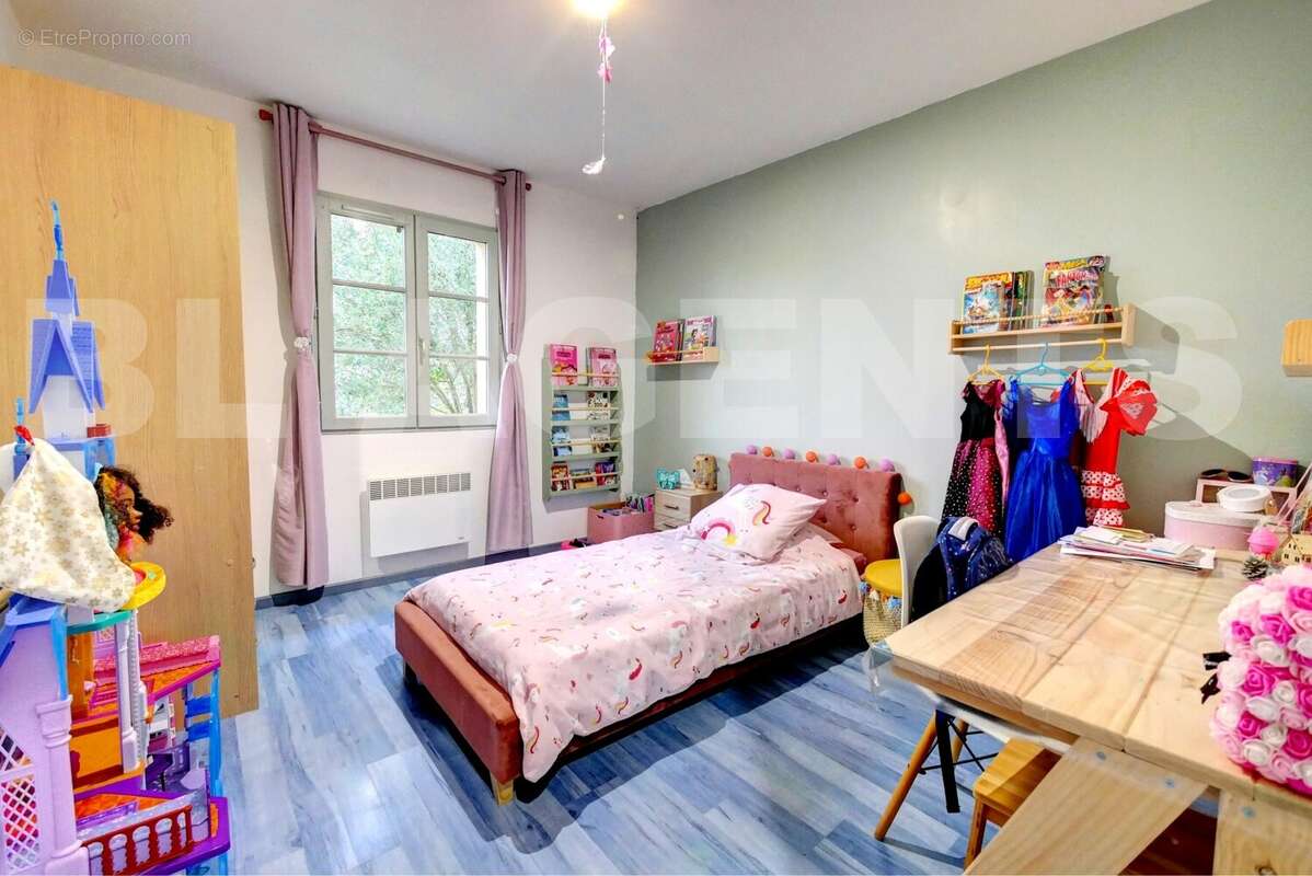 7 - Maison à GRISELLES