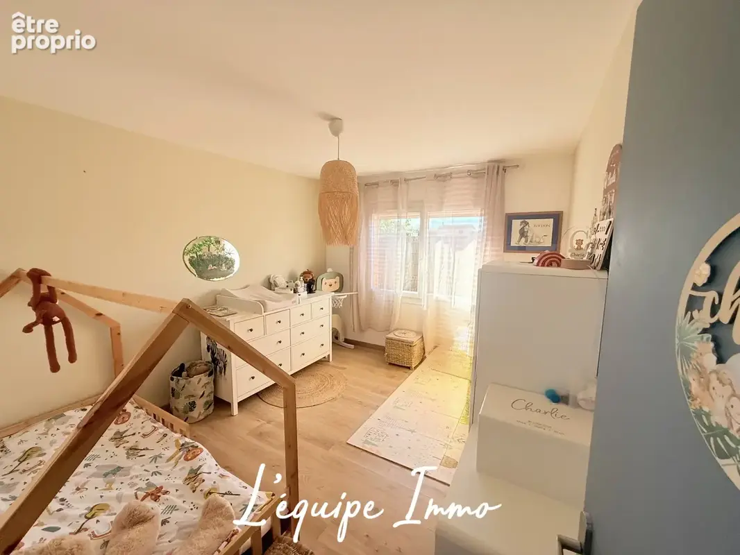 Coup de Coeur! Maison T5 plain-pied de 145 m2 avec Garage et piscine - - photo 10