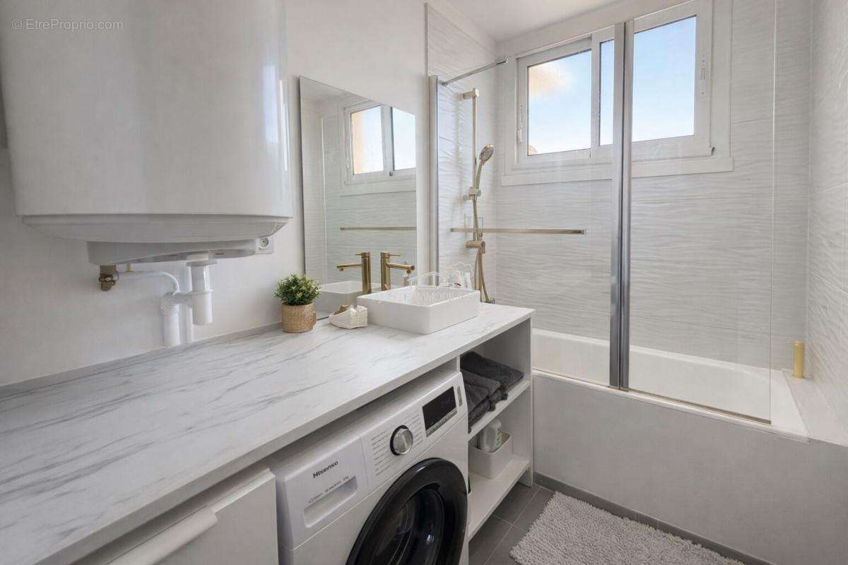 Appartement à MARIGNANE