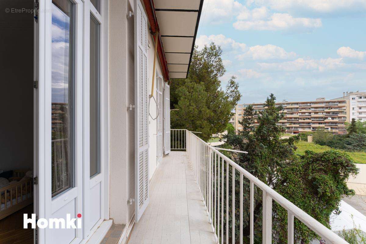 Appartement à MARSEILLE-8E