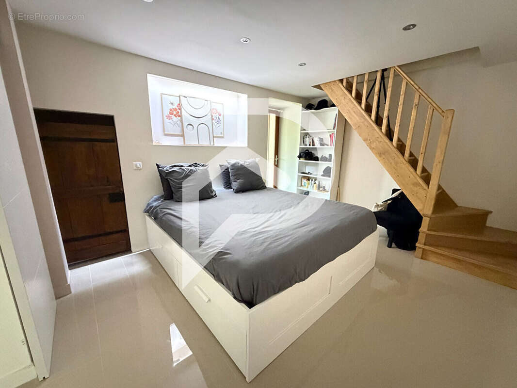 Appartement à SAINT-SOUPPLETS