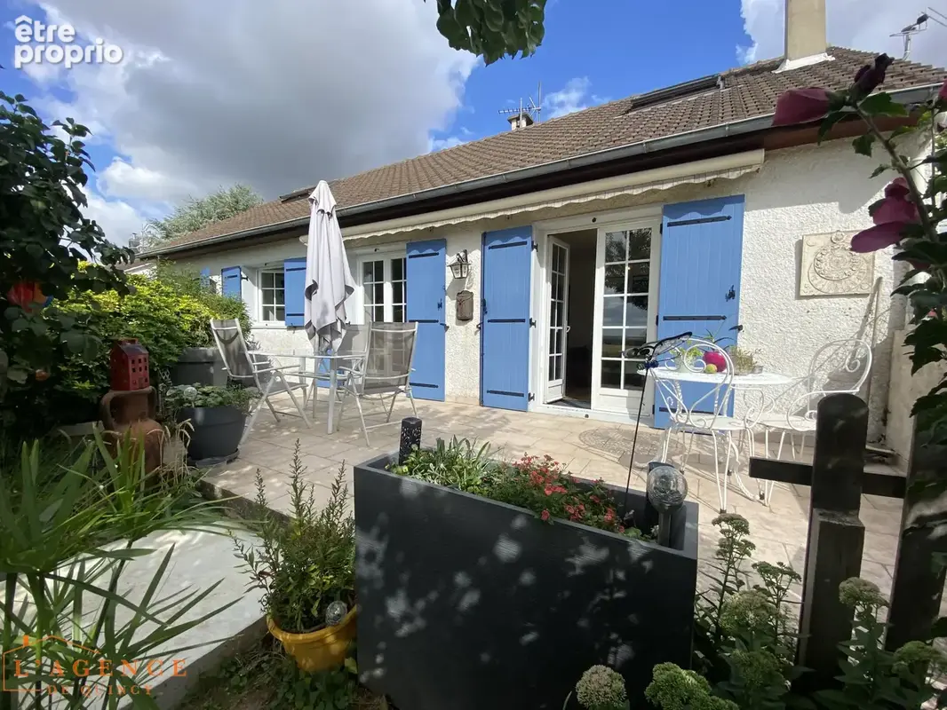 Photo Maison à Quincy-Voisins au prix de 348 000€