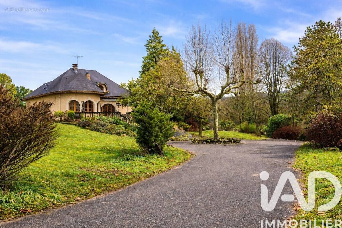 Photo 1 - Maison à LES ABRETS