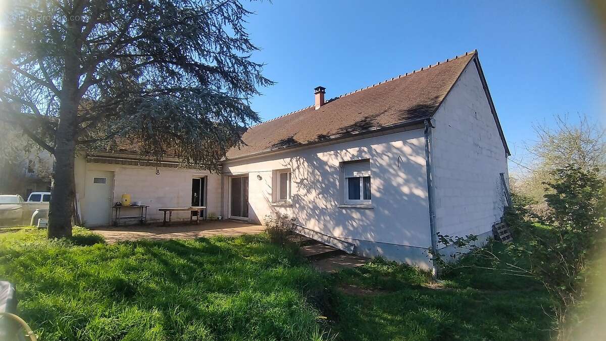 Maison à FOURCHAMBAULT