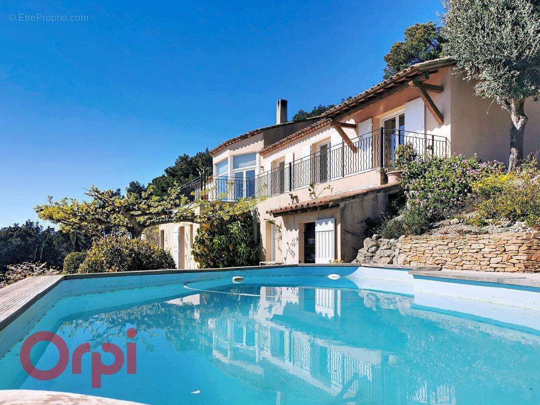 Maison à LA CADIERE-D'AZUR