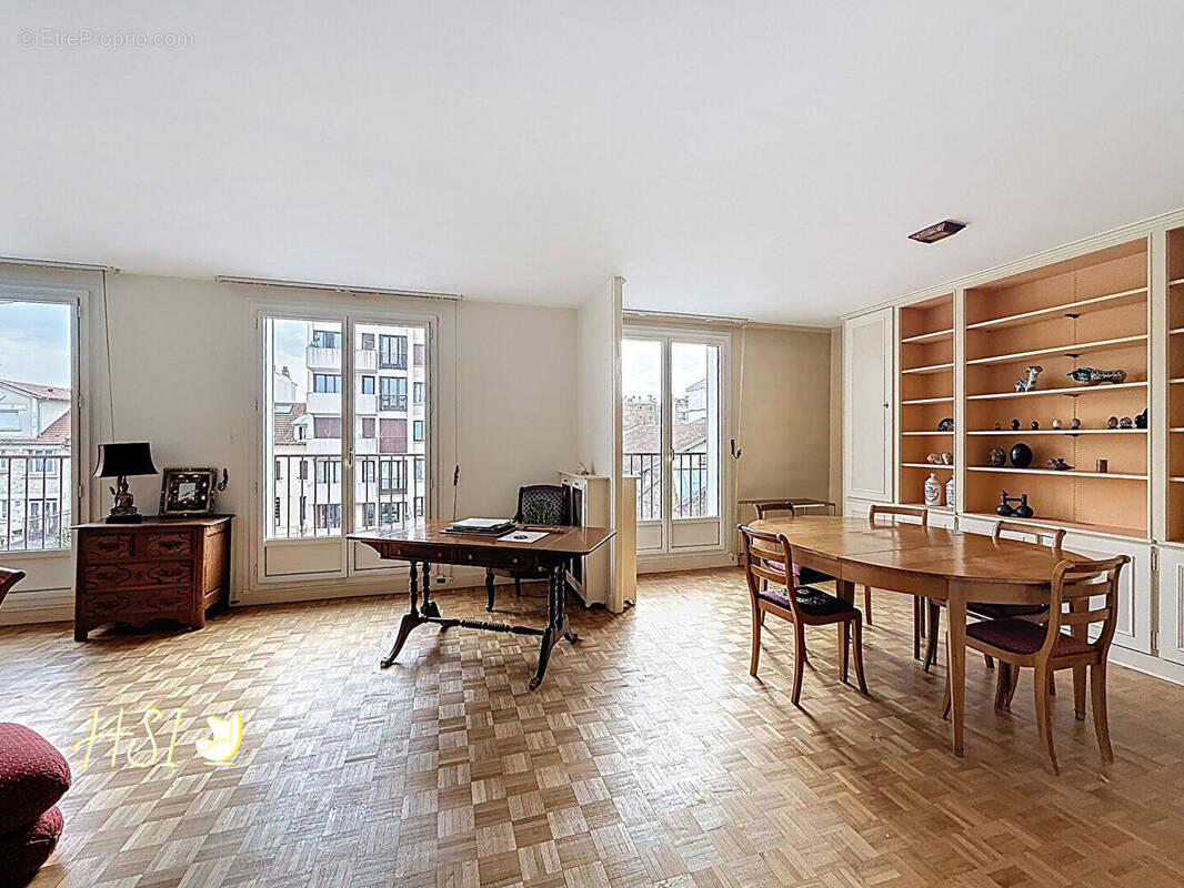 Appartement à COLOMBES