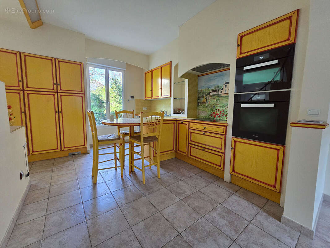 Maison à FONTENAY-SOUS-BOIS