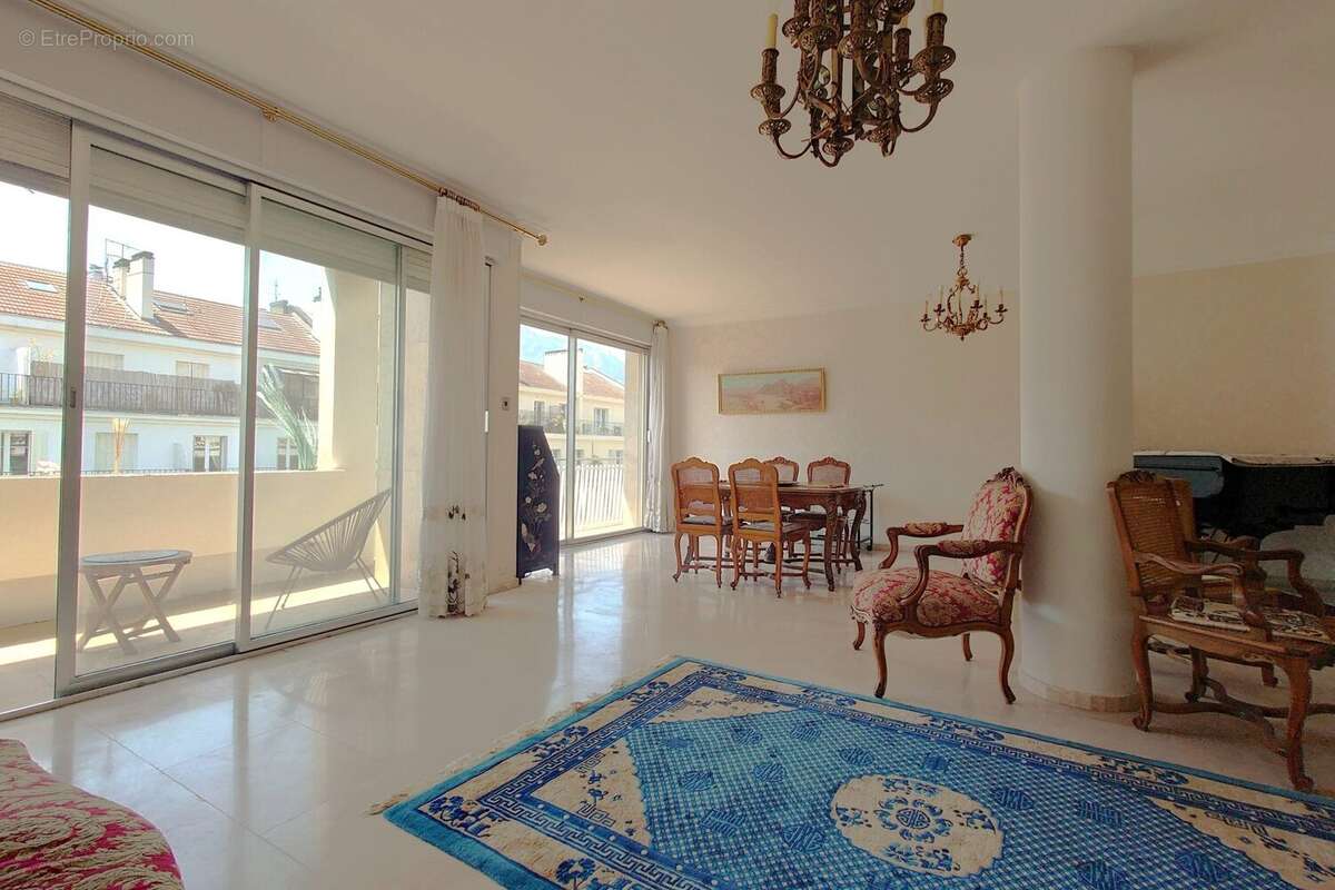 Appartement 141 m² à Grenoble  - photo 4