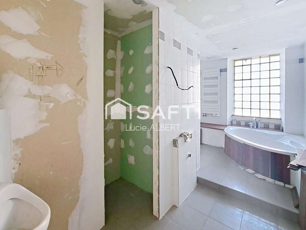 Maison 286 m² à Grostenquin  - photo 5