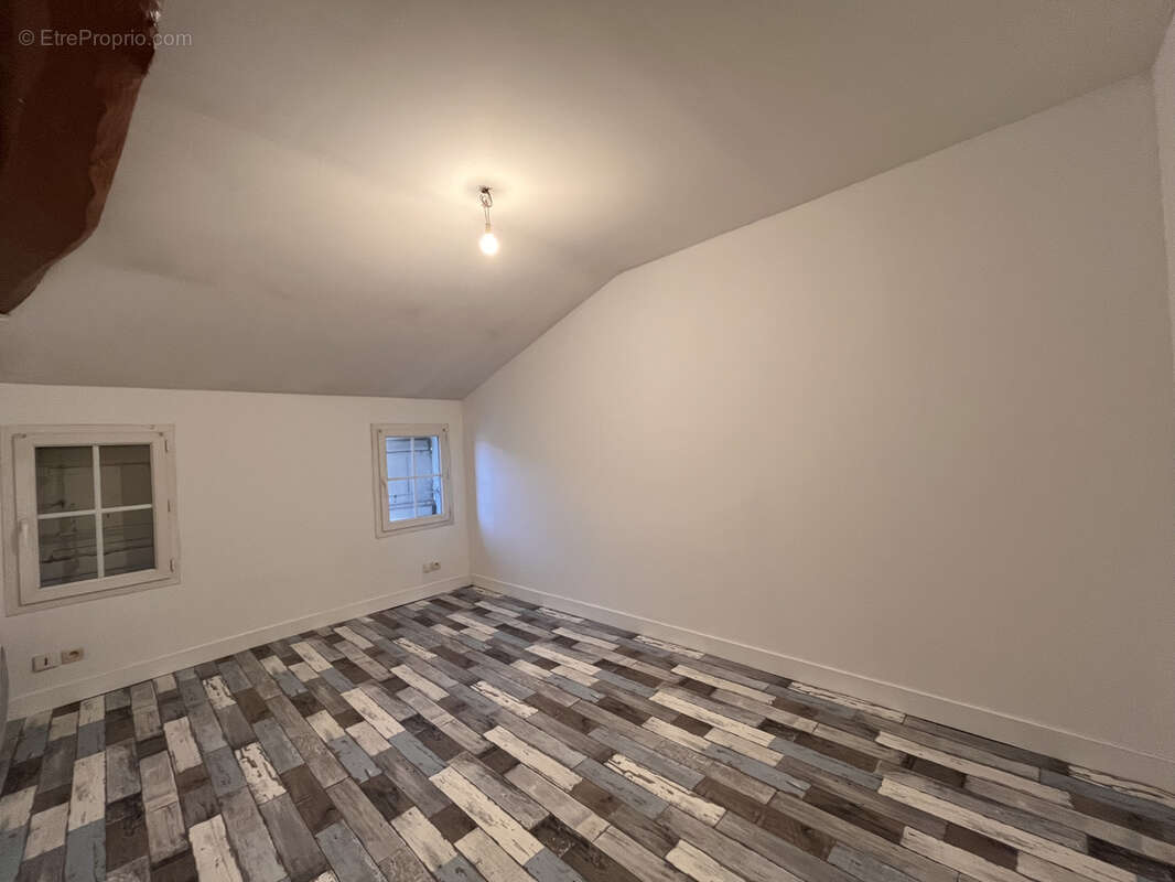 Appartement à COGNAC