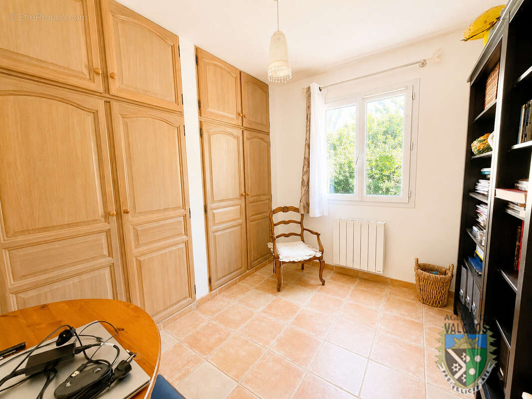 Maison à LA LONDE-LES-MAURES