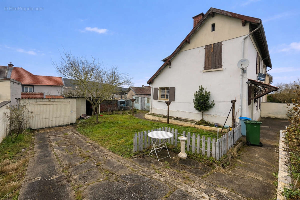 CUSTINES - Maison 4 pièces - 86 m2 - photo 2
