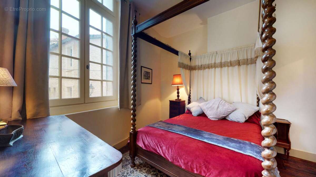 Appartement Périgueux 143 m2 dans hôtel particulier - photo 15