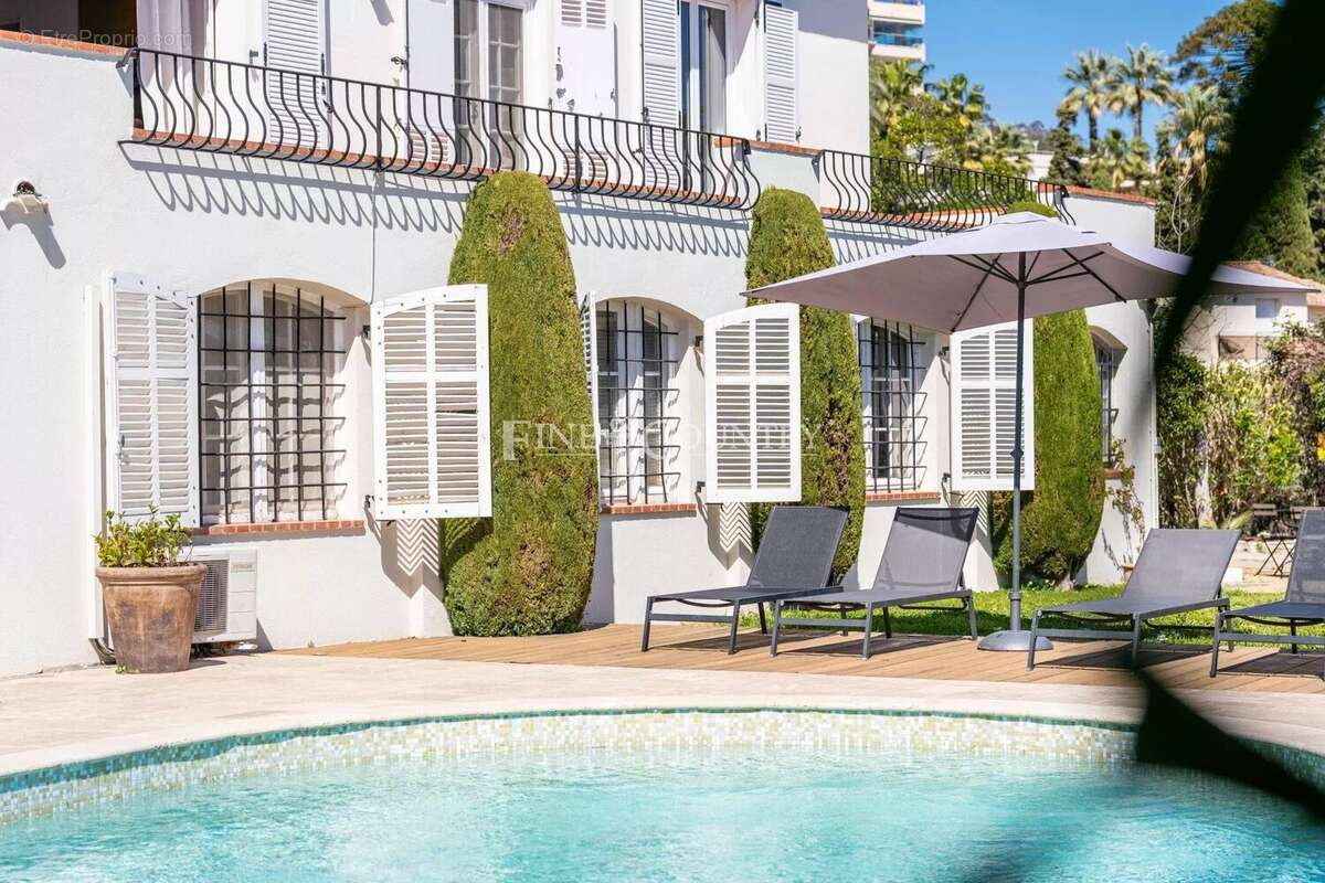 Maison à CANNES