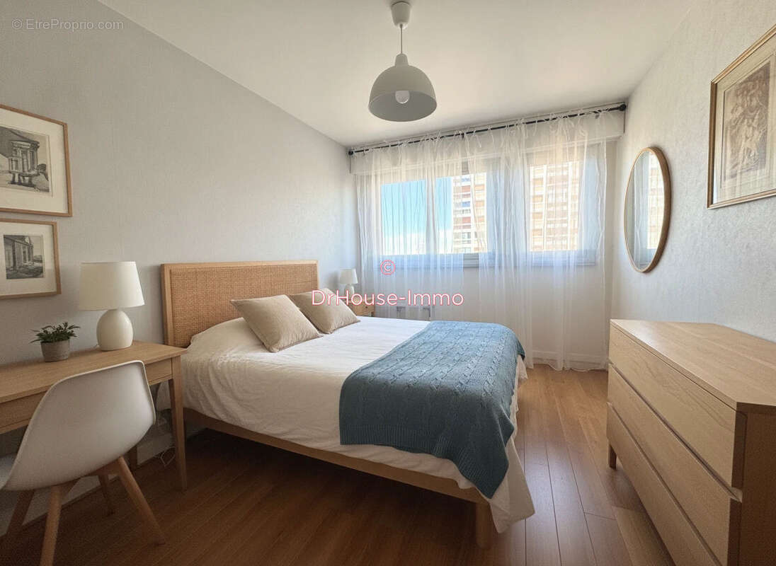 Appartement 87 m² à Poitiers  - photo 9