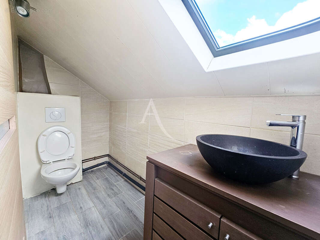 Appartement à VAIRES-SUR-MARNE