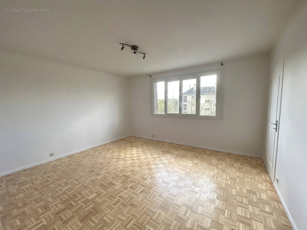 Appartement à PLAISIR