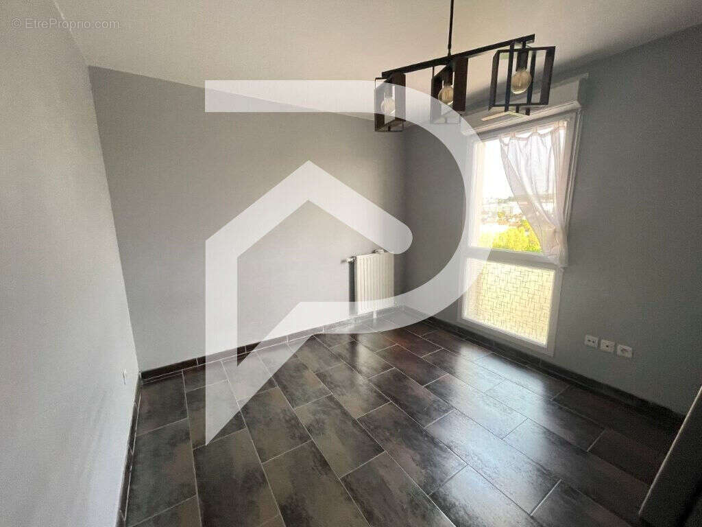 Appartement à LIMEIL-BREVANNES