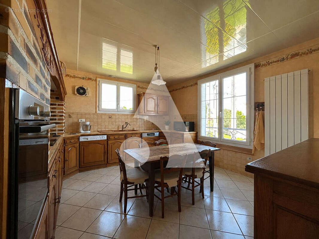 Maison à CHOISY-EN-BRIE