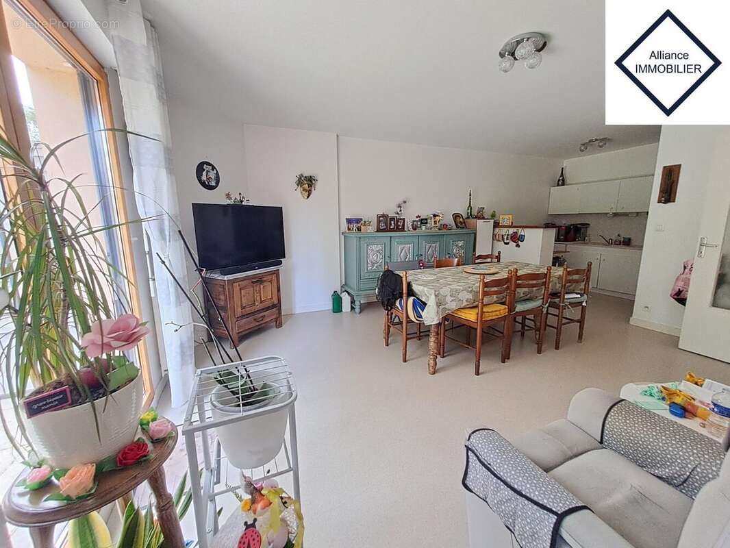 Appartement à MONTAUBAN-DE-BRETAGNE