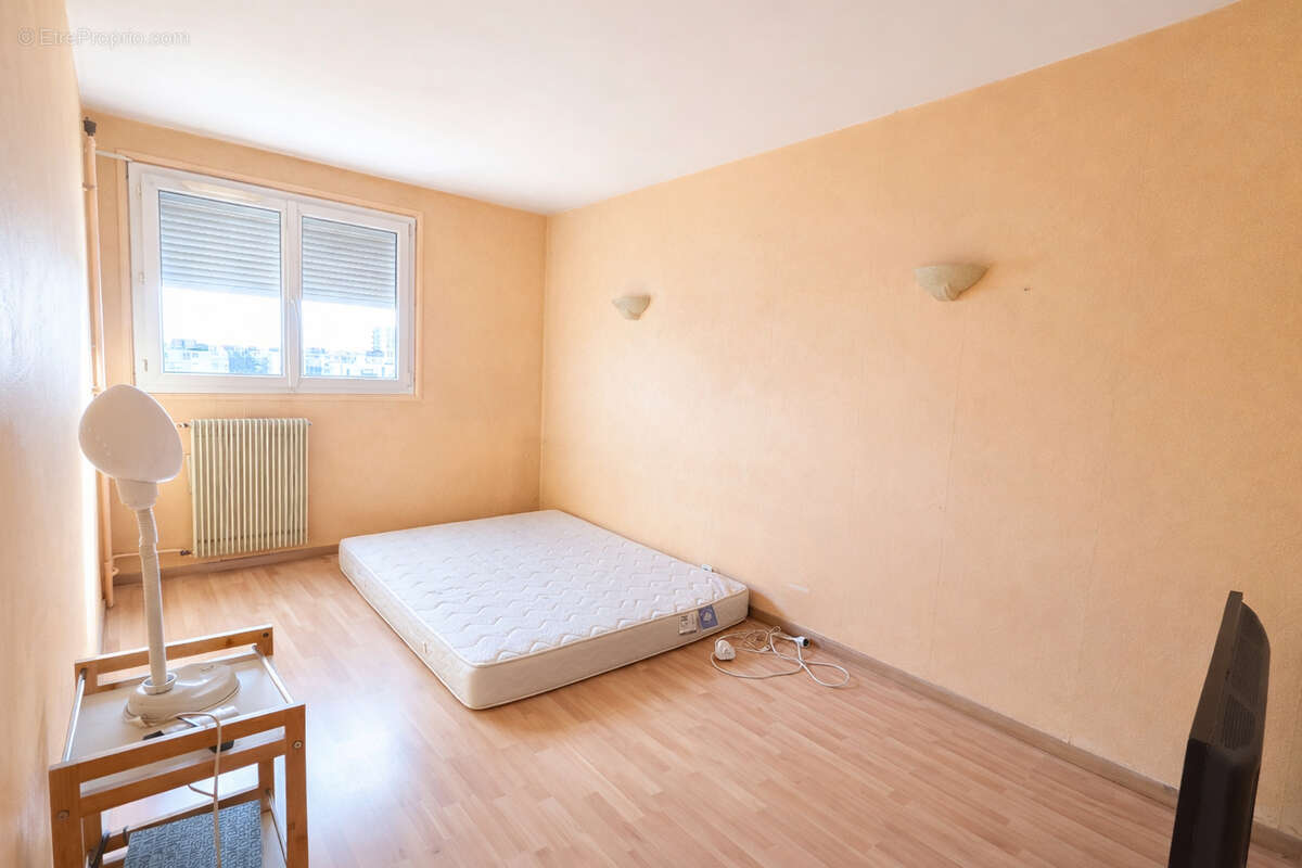 Appartement à NEUILLY-SUR-MARNE