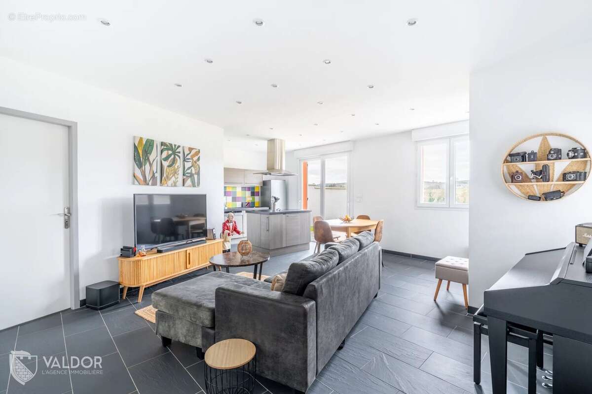 Maison à SALLES-ARBUISSONNAS-EN-BEAUJOLAIS