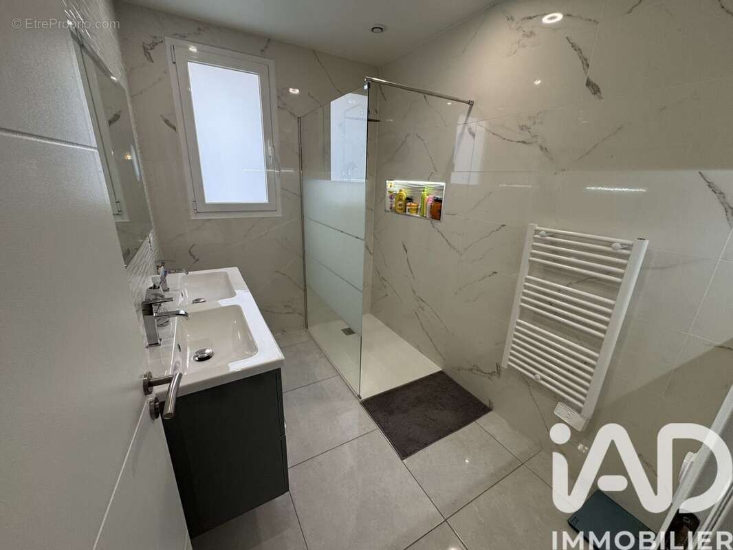 Photo 6 - Maison à FLEURY-LES-AUBRAIS