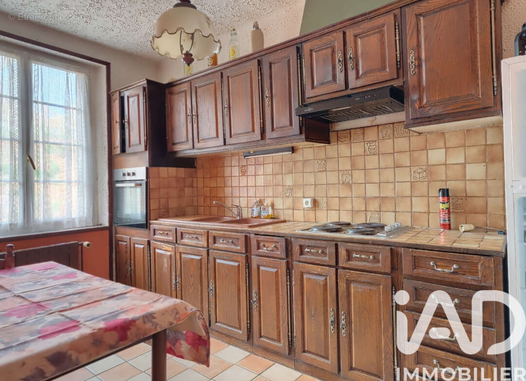 Maison 75 m² à Roinville  - photo 3