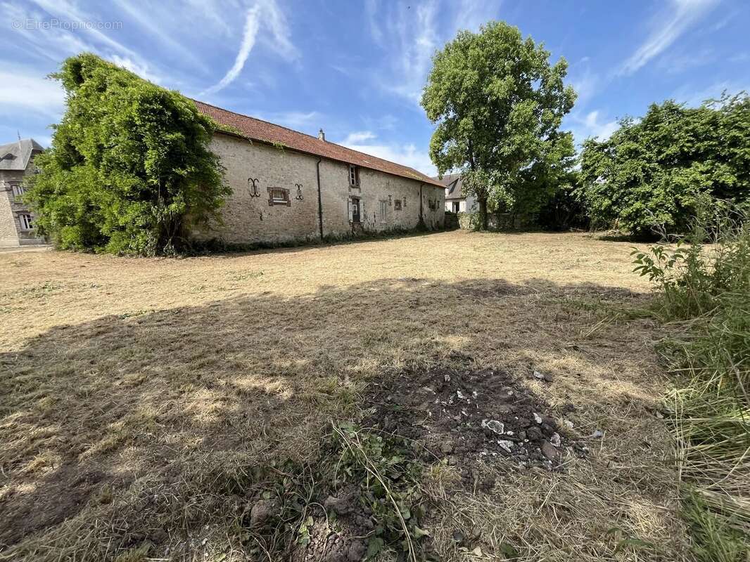 Maison à ROUVRES