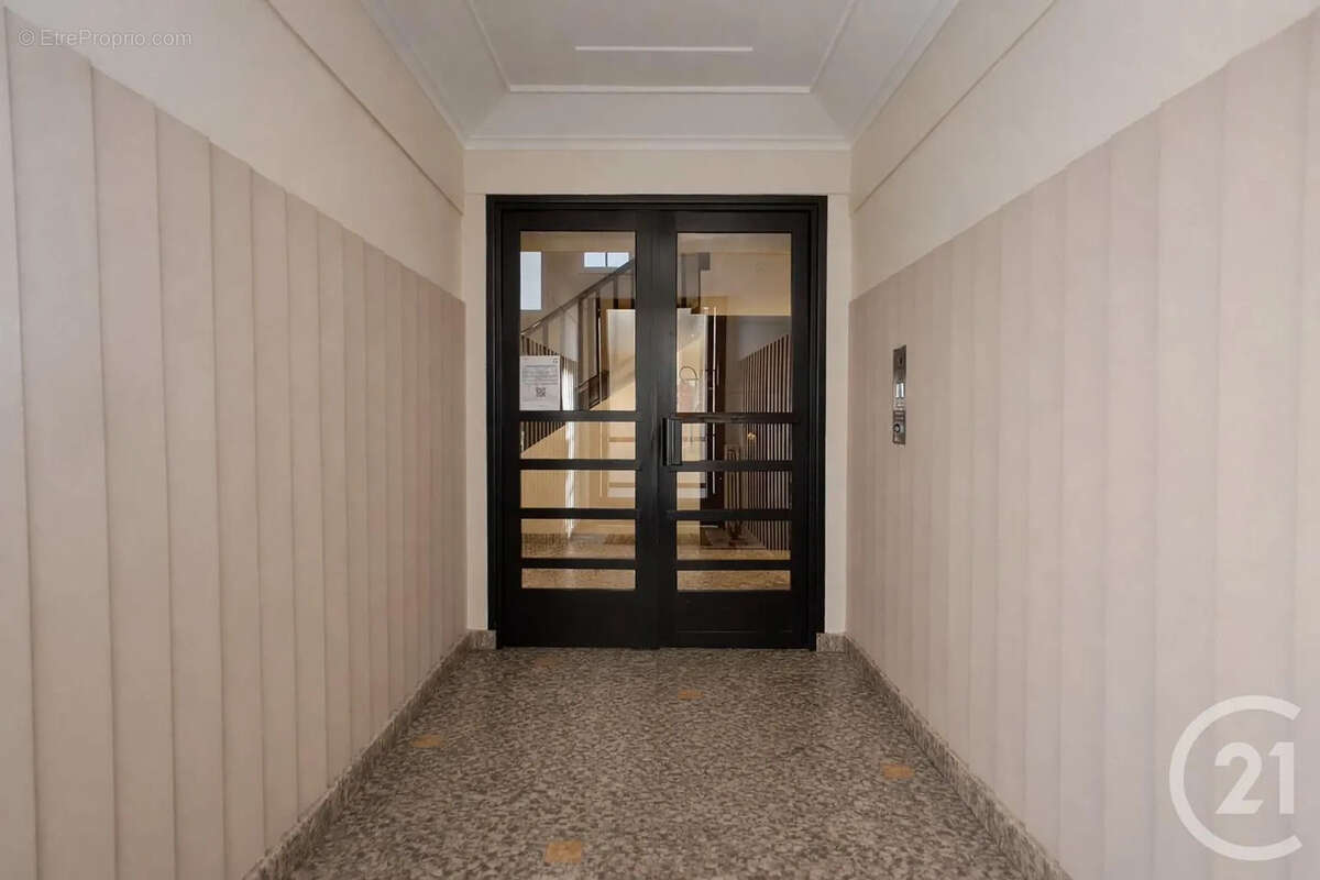 Appartement à SAINT-MAUR-DES-FOSSES